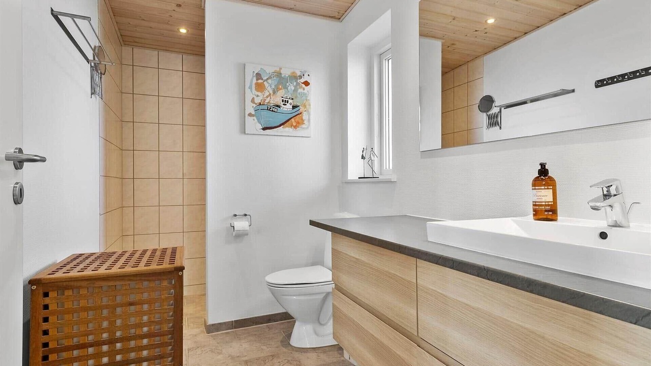 Photo of Bathroom in Oster Hurup