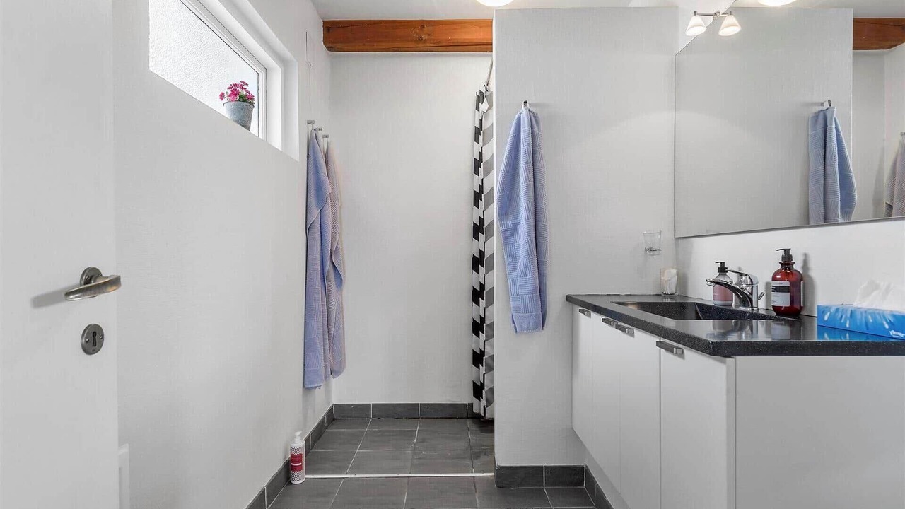 Photo of Bathroom in Vang