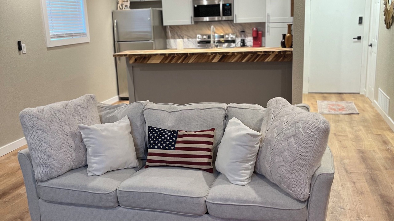 Photo of Livingroom in Scott City