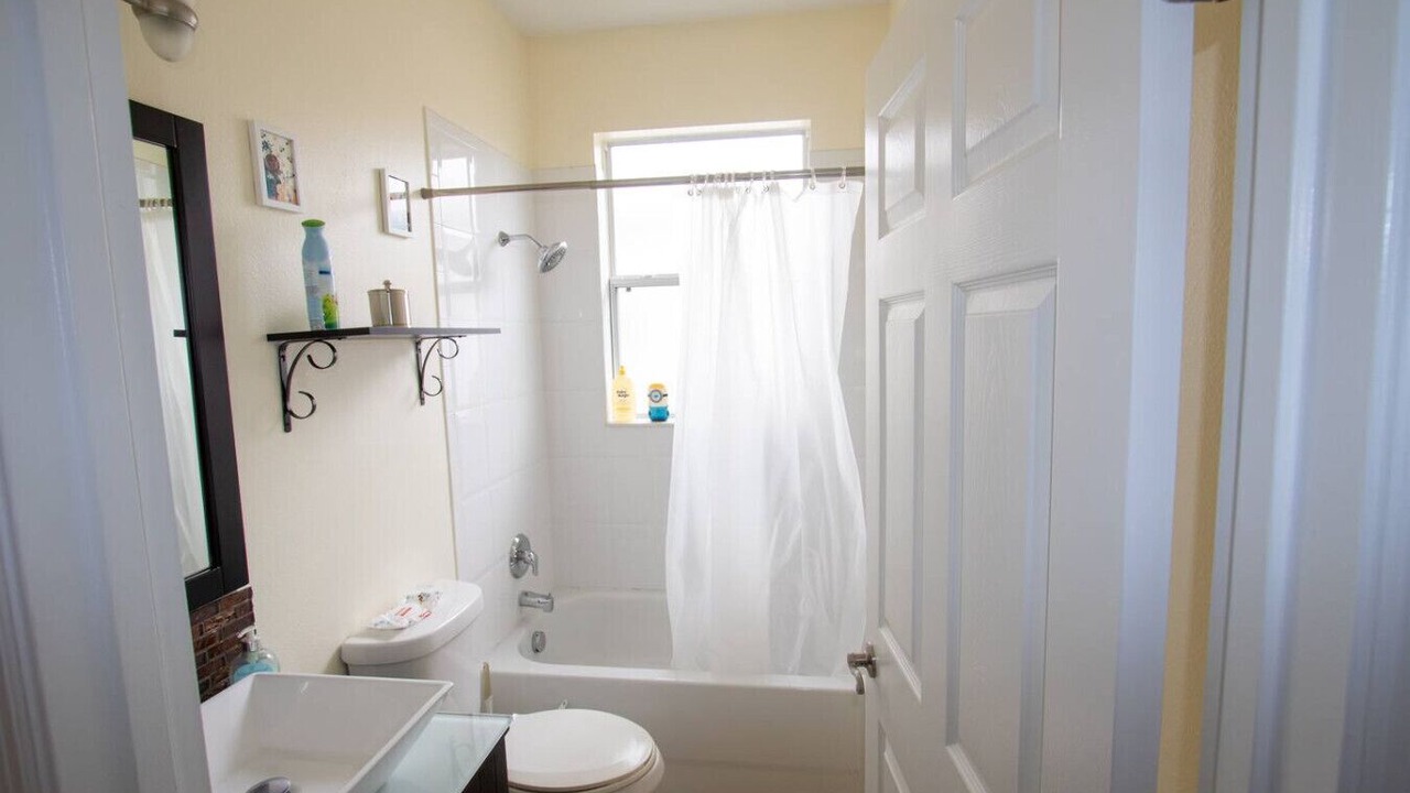 Photo of Bathroom in Crystal Cove