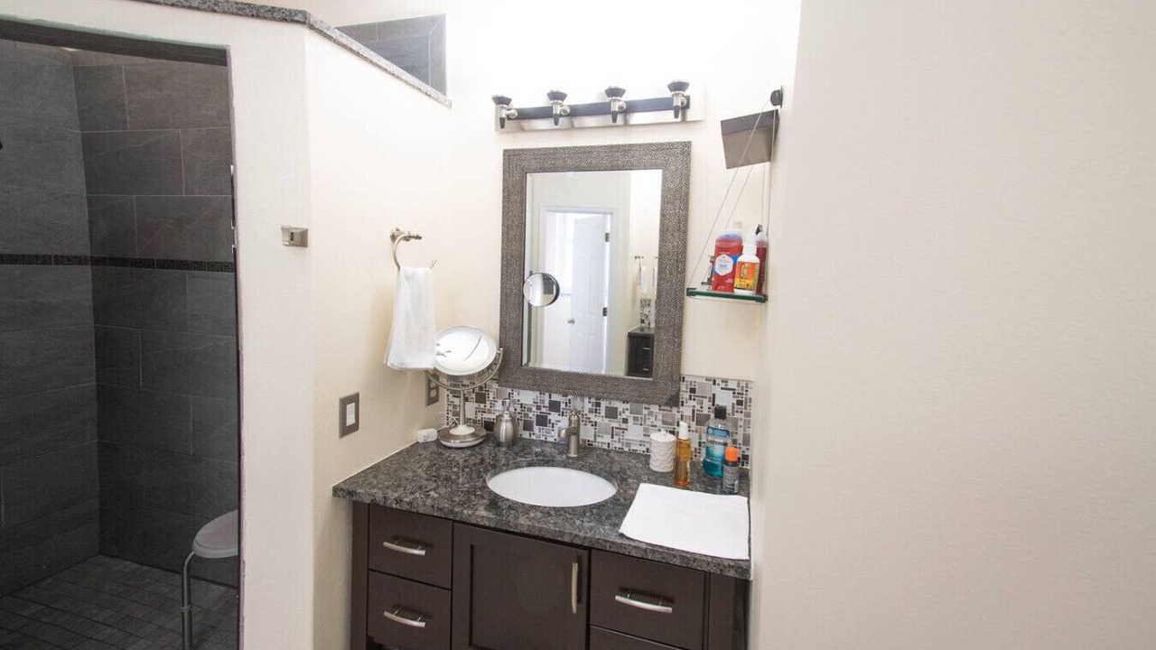 Photo of Bathroom in Crystal Cove