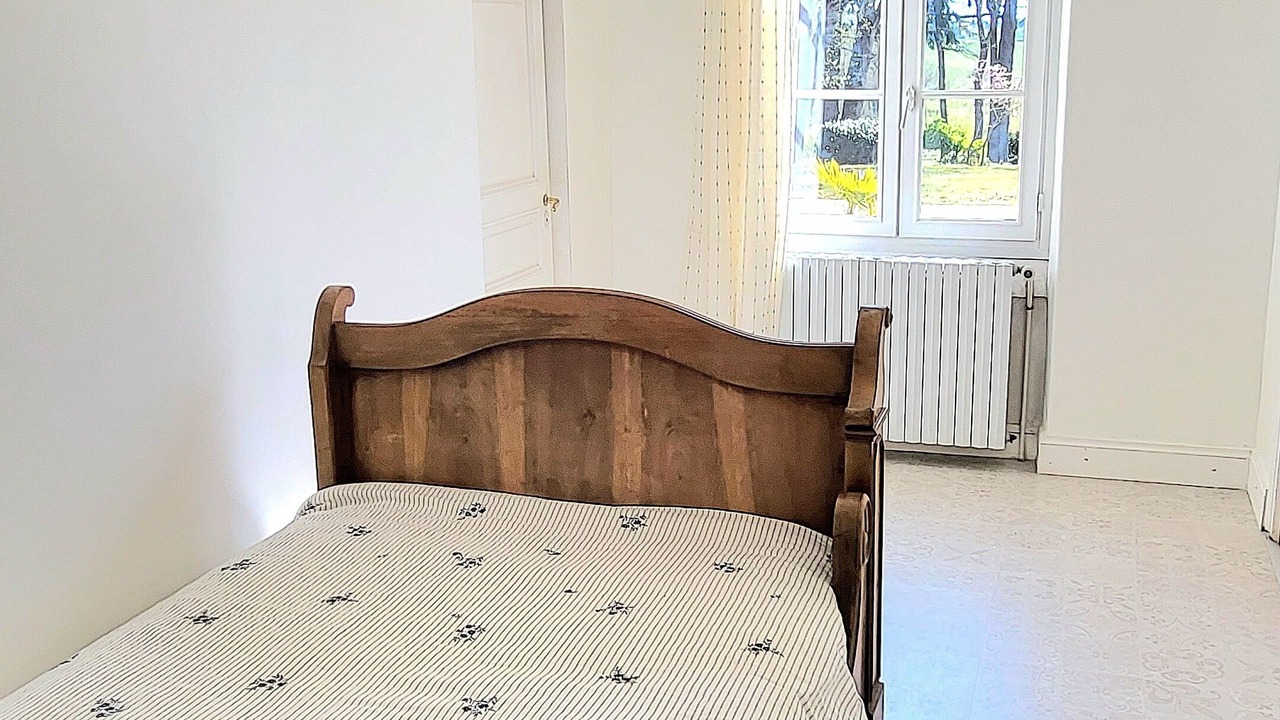 Photo of Bedroom in Clermont-le-Fort