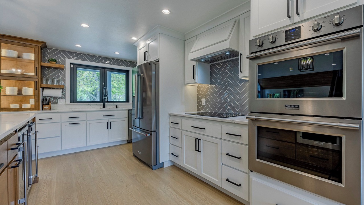 Photo of Kitchen in Cal Young