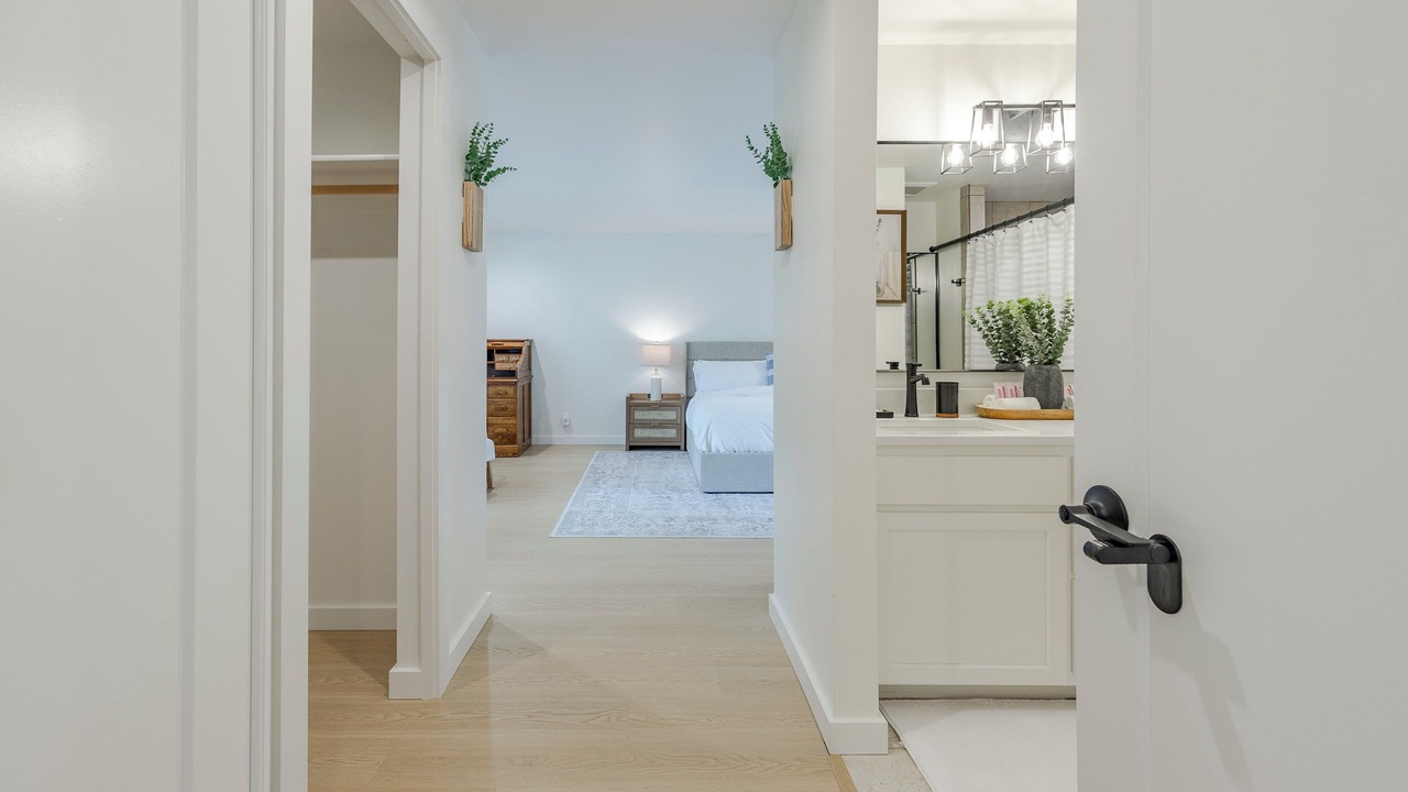 Photo of Bedroom in Cal Young