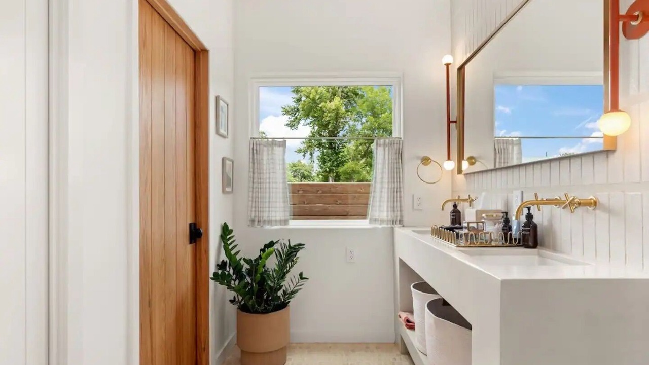 Photo of Bathroom in River Dance At Steiner Ranch