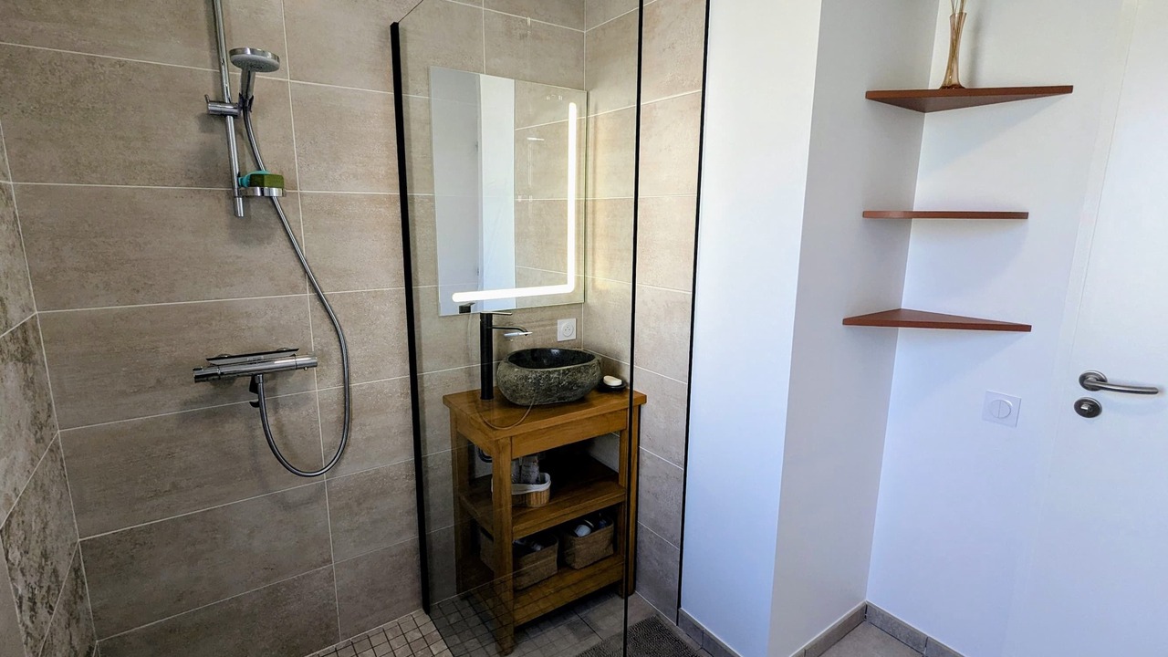 Photo of Bathroom in Jard-sur-Mer