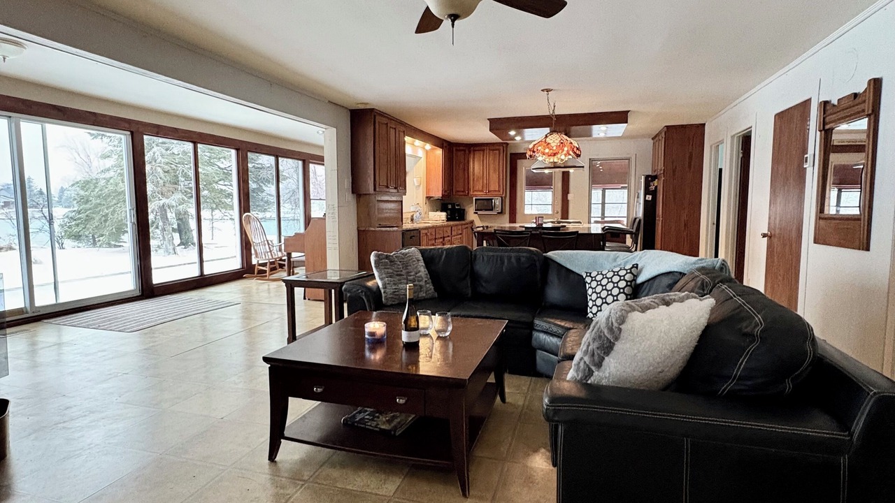 Photo of Livingroom in Martintown