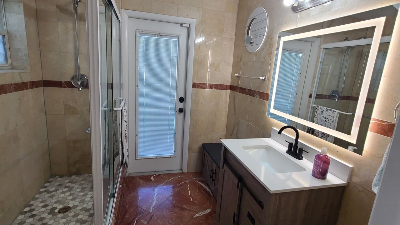 Photo of Bathroom in Coral Springs