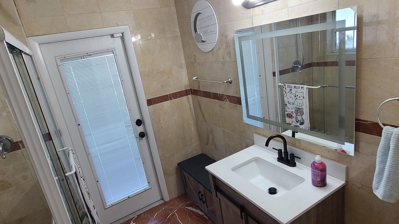 Photo of Bathroom in Coral Springs