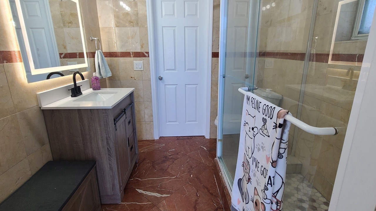 Photo of Bathroom in Coral Springs