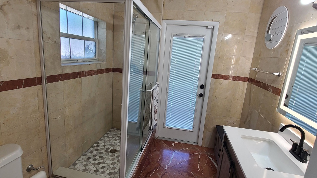 Photo of Bathroom in Coral Springs