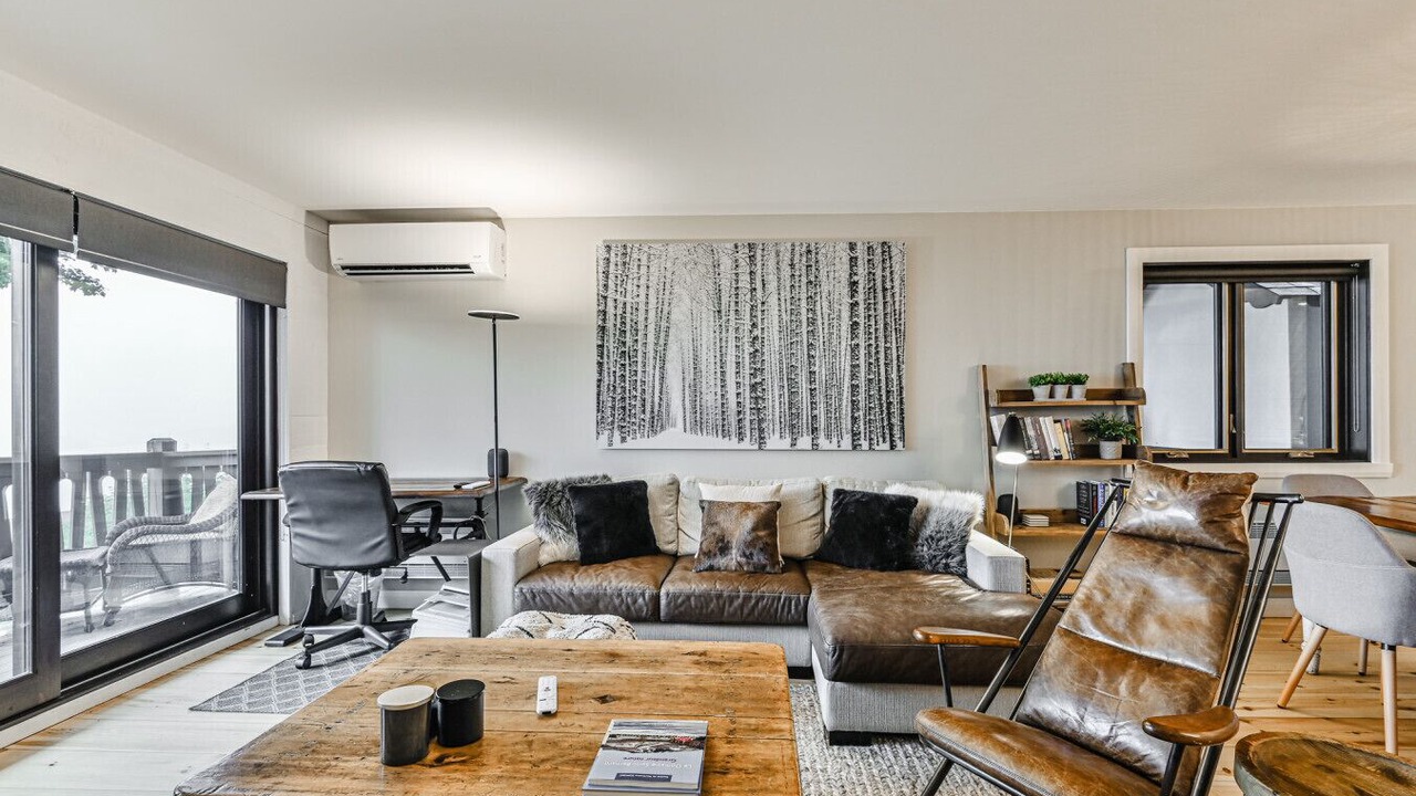 Photo of Livingroom in Mont-Tremblant