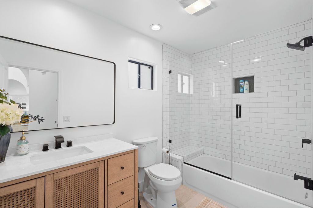 Photo of Bathroom in Huntington Beach