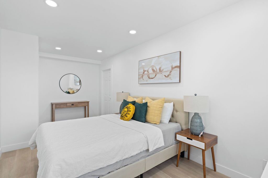 Photo of Bedroom in Huntington Beach