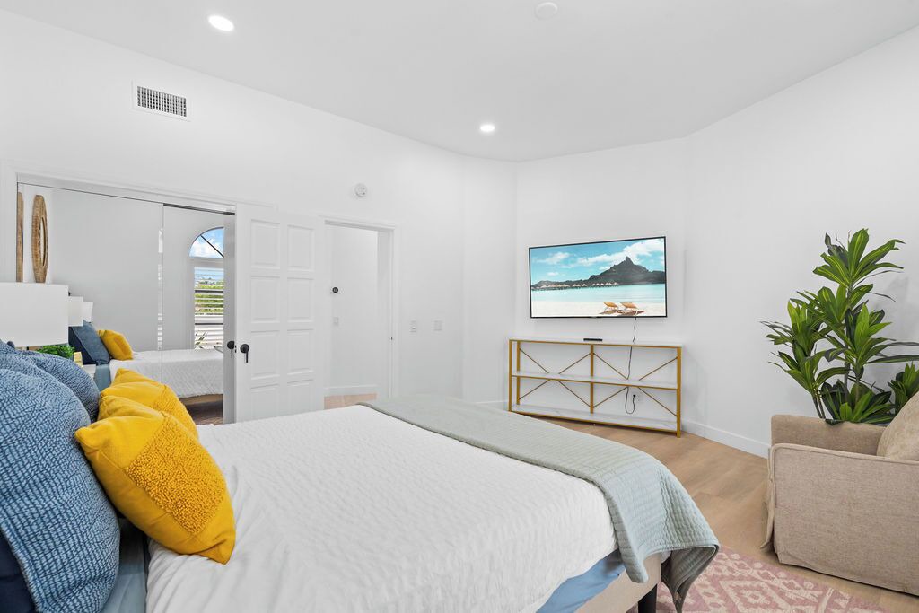 Photo of Bedroom in Huntington Beach