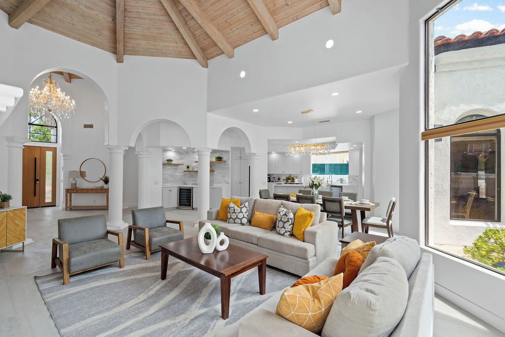 Photo of Livingroom in Huntington Beach