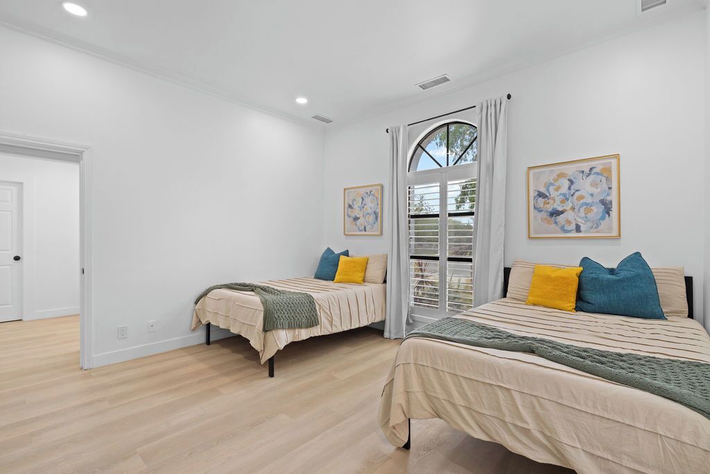 Photo of Bedroom in Huntington Beach