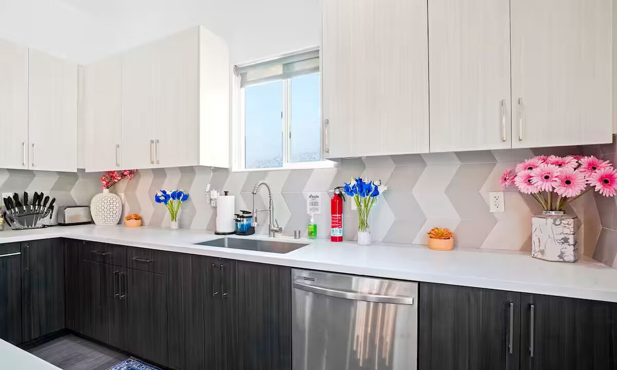 Photo of Kitchen in NoHo Arts District