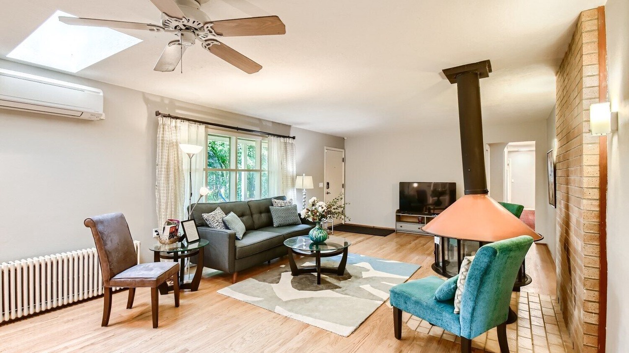 Photo of Livingroom in North Gresham