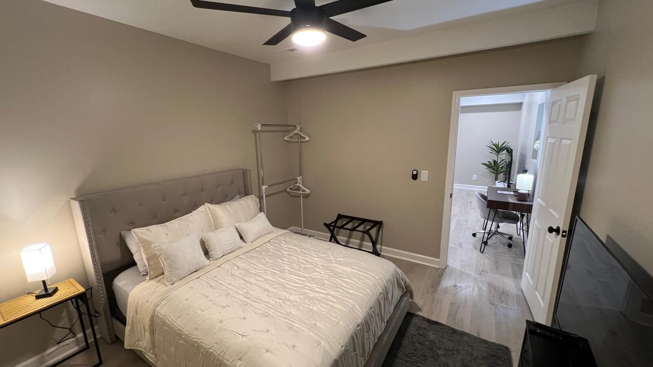 Photo of Bedroom in Lawrenceville