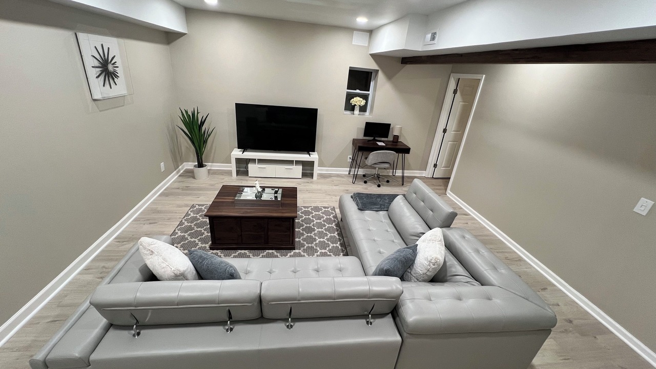 Photo of Livingroom in Lawrenceville