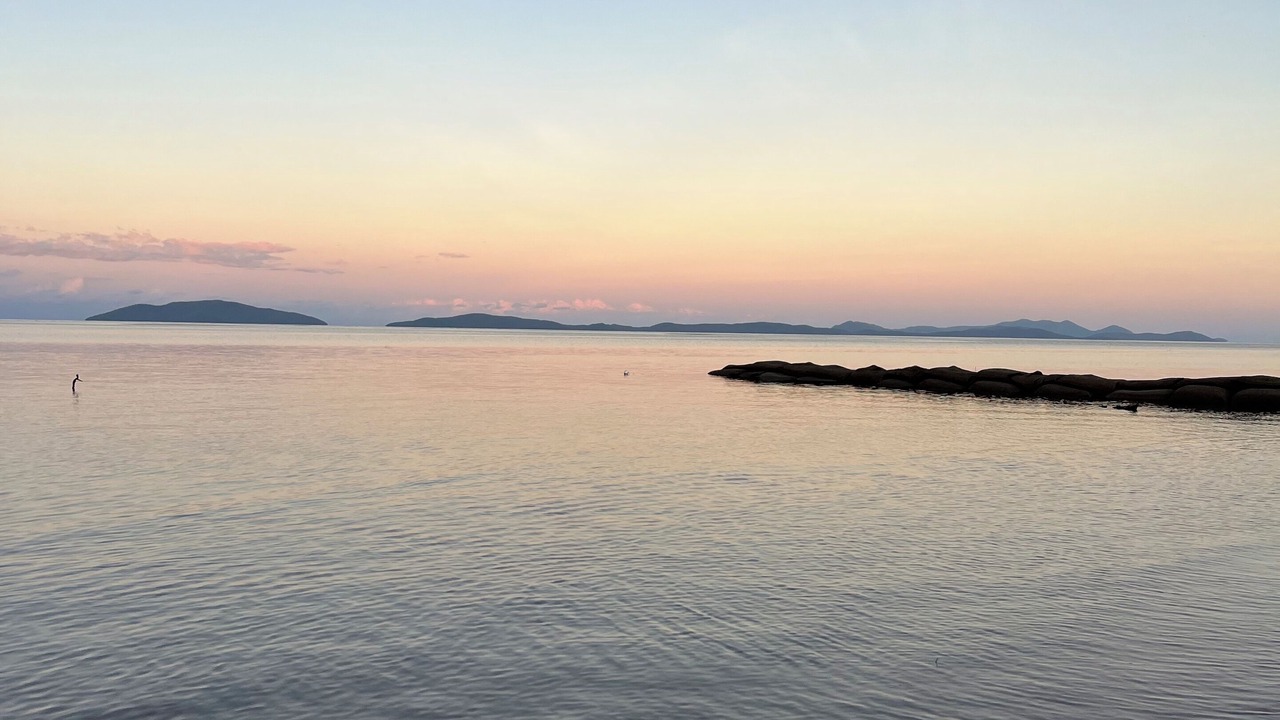 Photo of Others in Lucinda