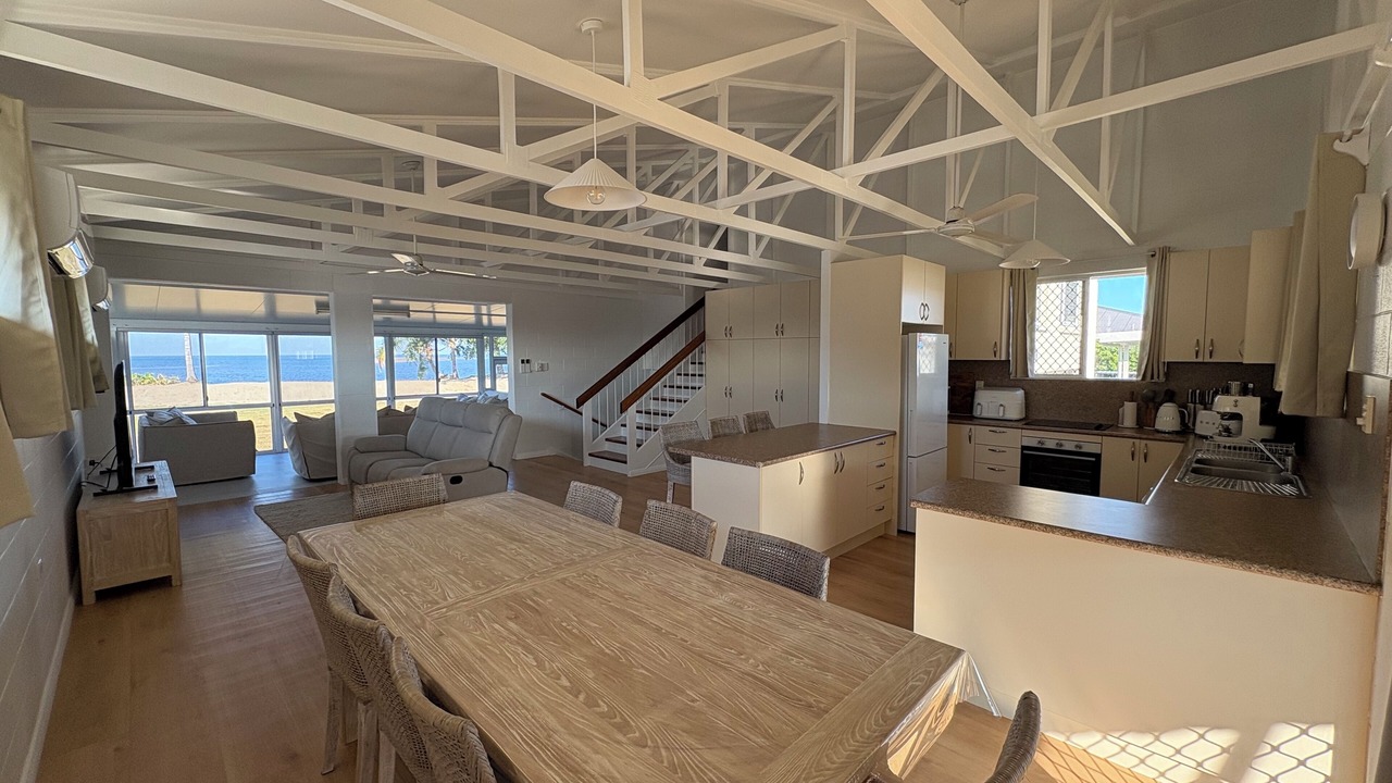 Photo of Others in Lucinda