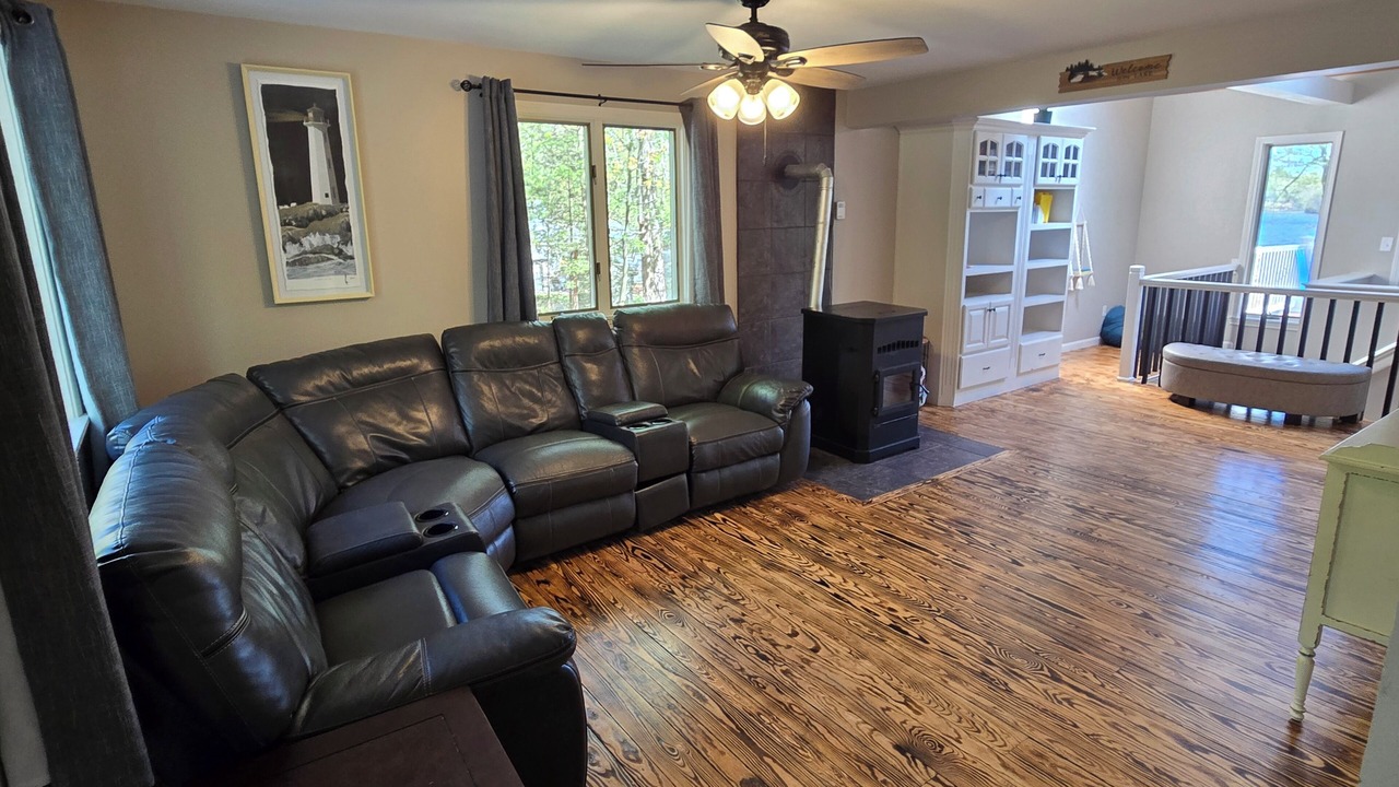 Photo of Livingroom in New Ipswich