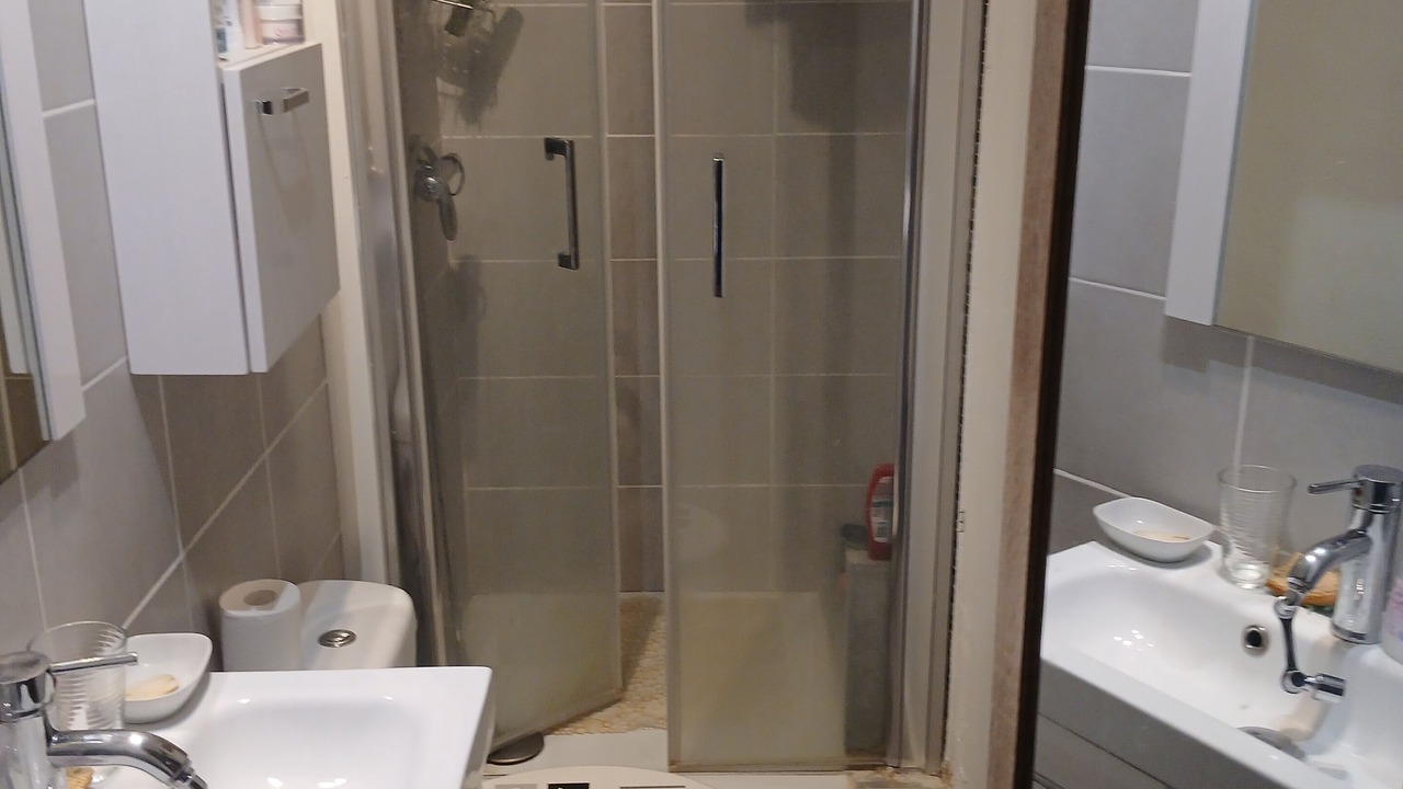Photo of Bathroom in Porri