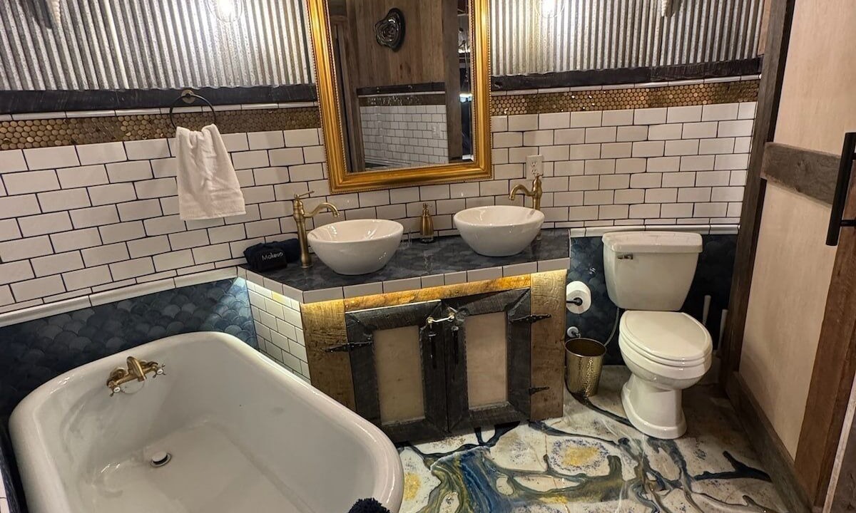 Photo of Bathroom in Blackwater