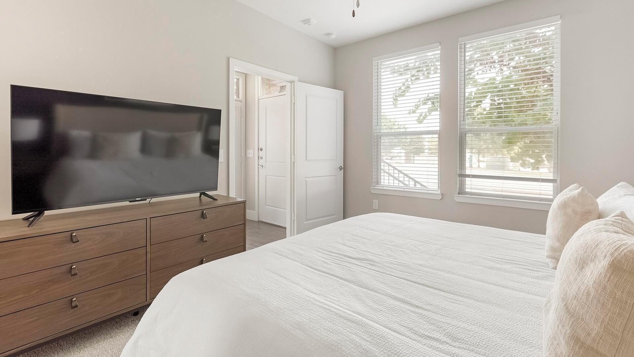 Photo of Bedroom in Allen