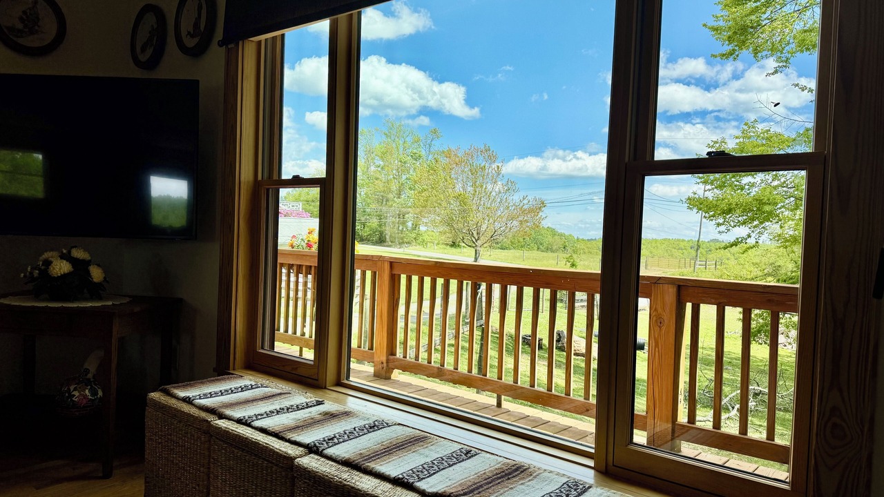 Photo of Livingroom in Piper Gap
