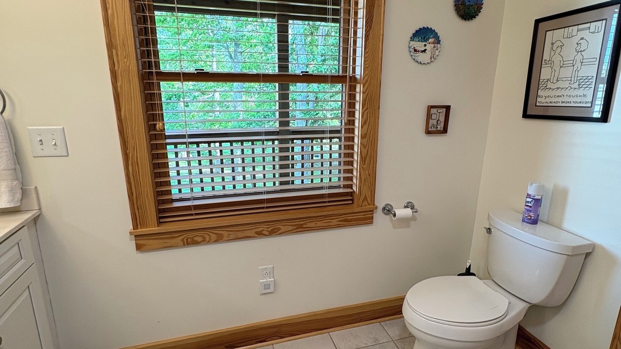 Photo of Bathroom in Piper Gap