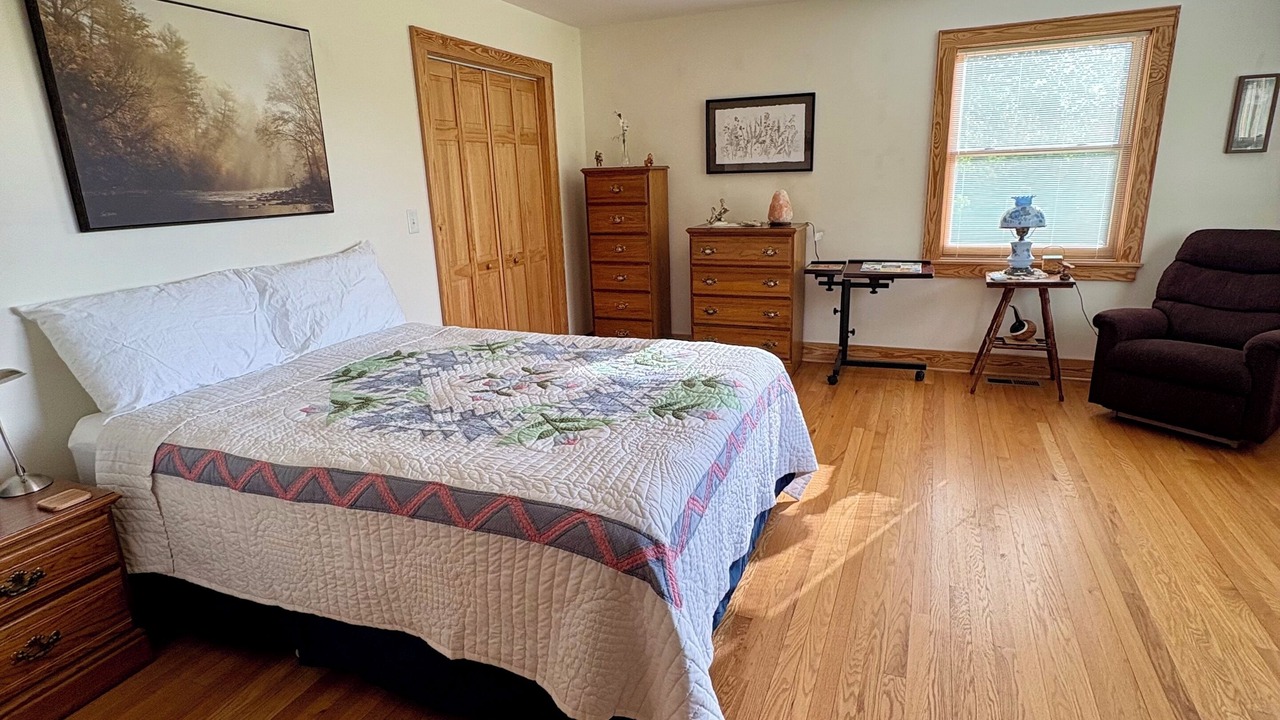Photo of Bedroom in Piper Gap