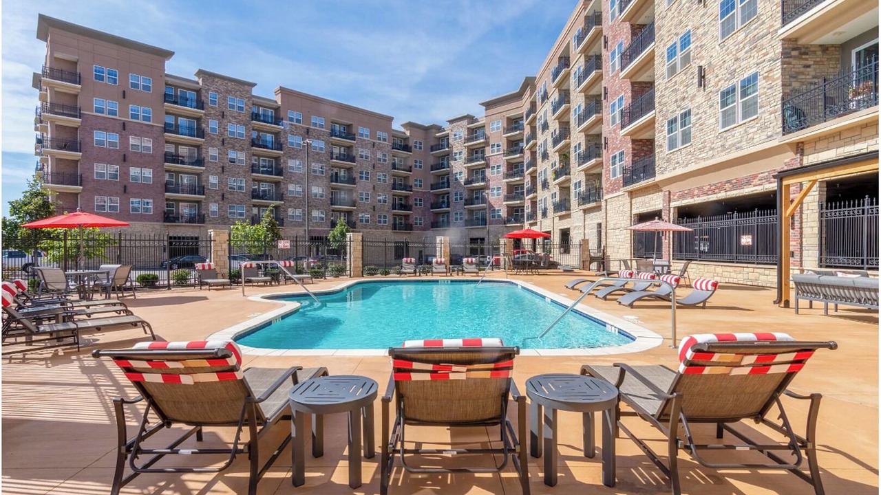 Photo of Outdoor in Overland Park