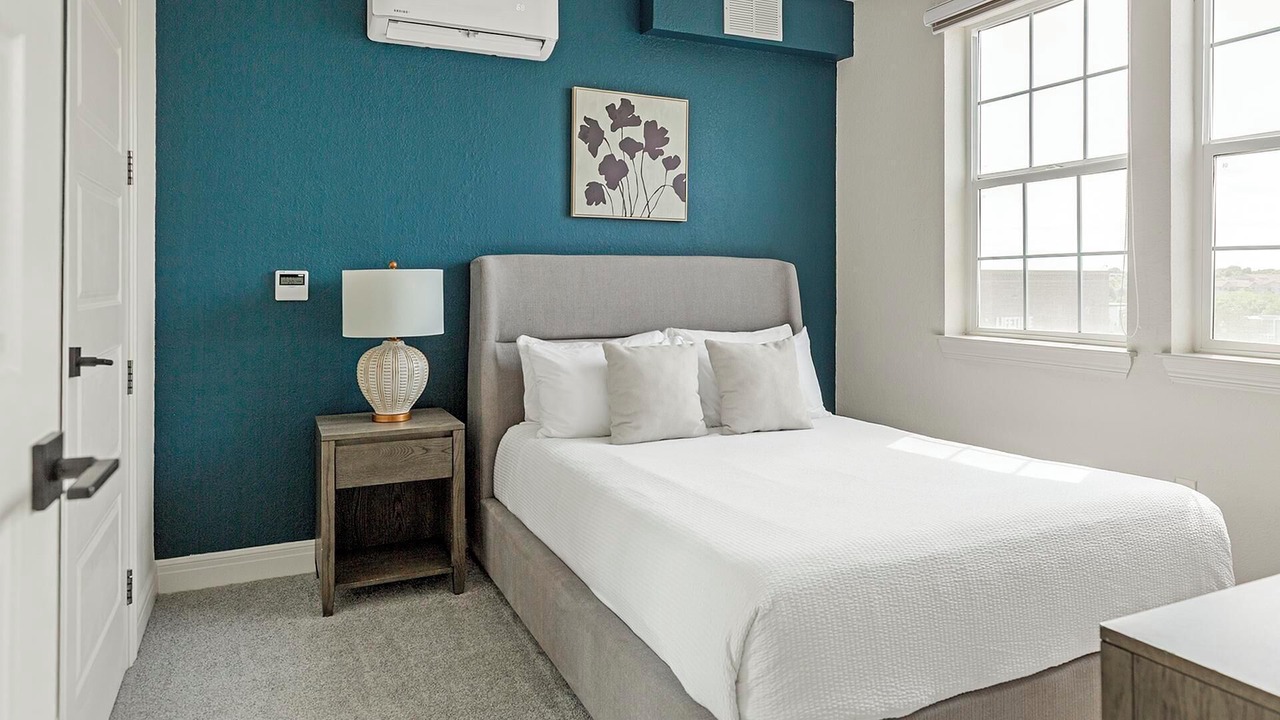 Photo of Bedroom in Overland Park