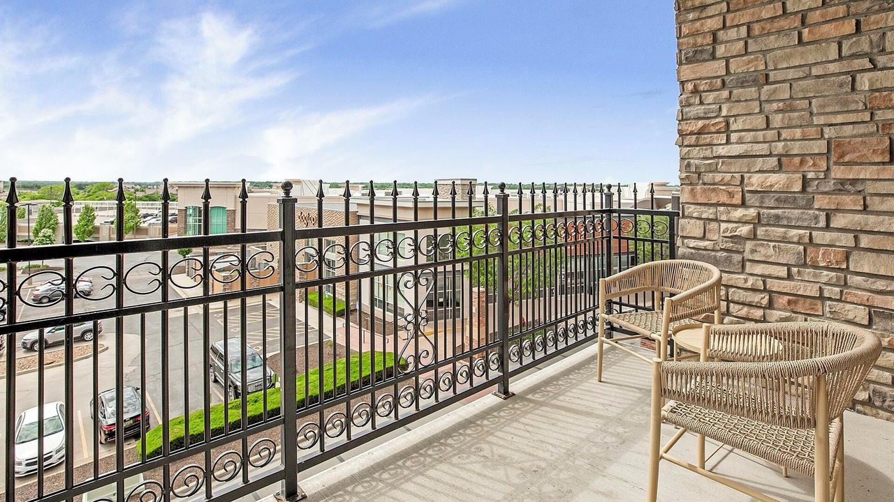 Photo of Outdoor in Overland Park
