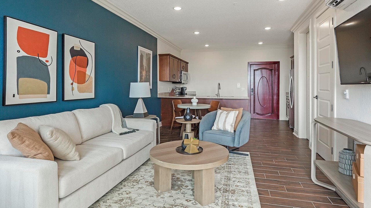 Photo of Livingroom in Overland Park
