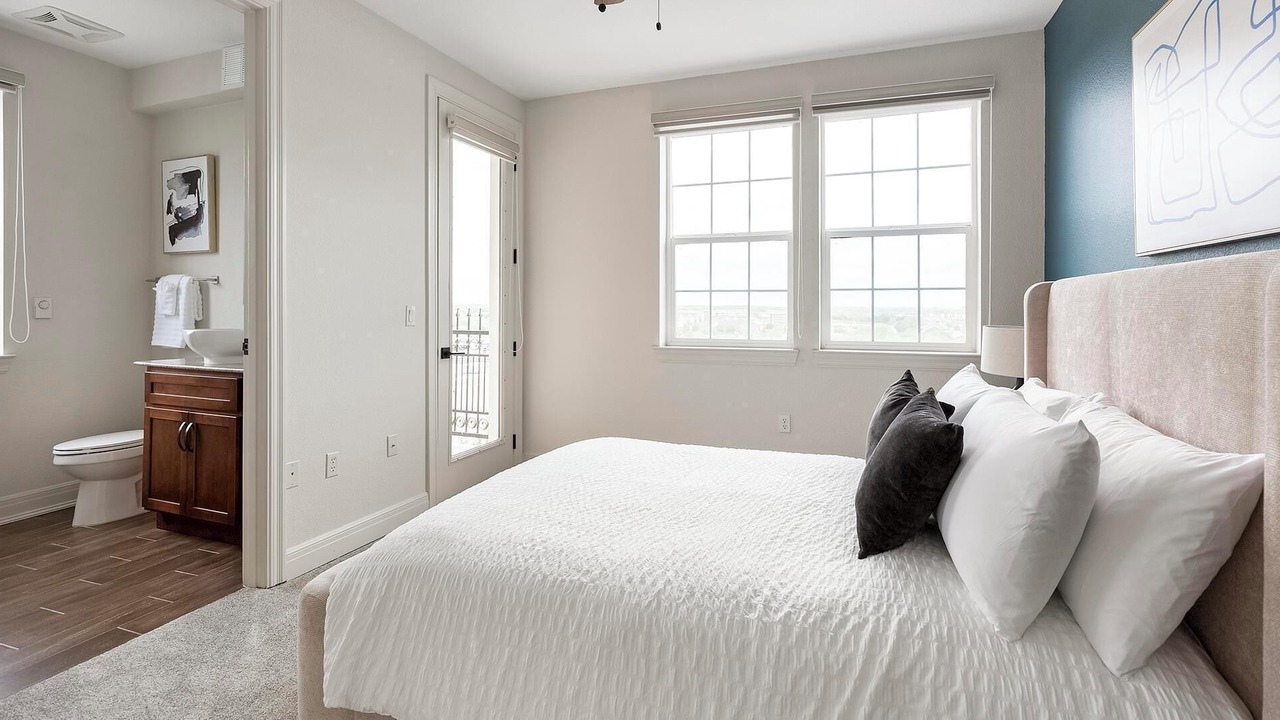Photo of Bedroom in Overland Park