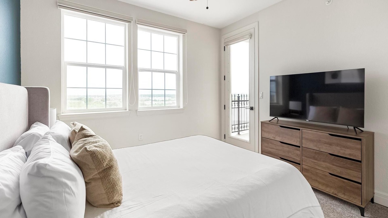 Photo of Bedroom in Overland Park