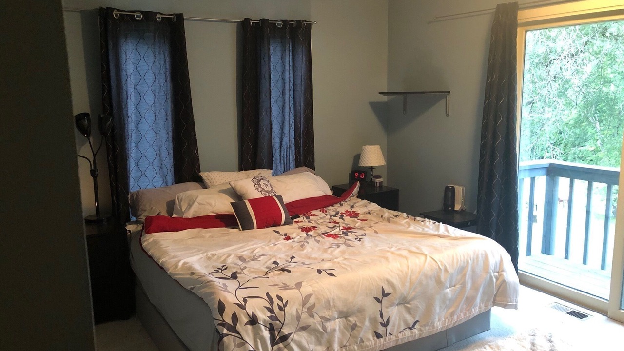 Photo of Bedroom in Hudson