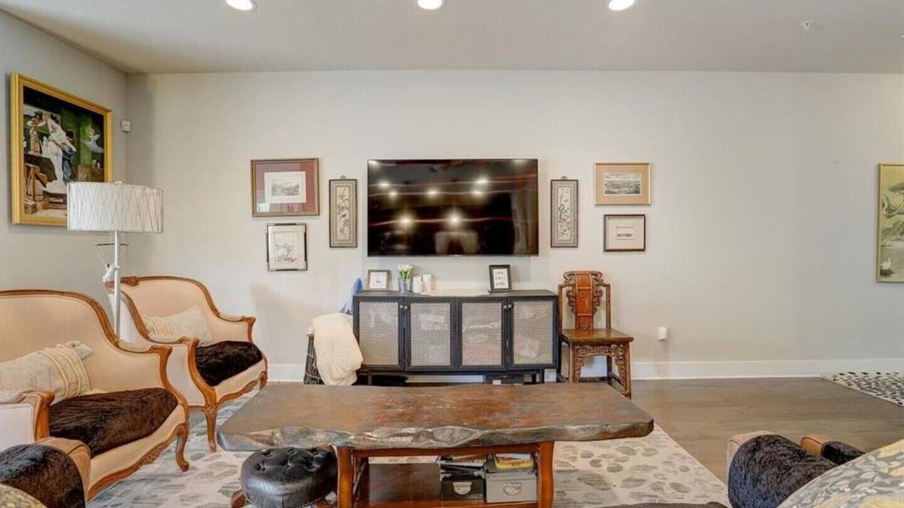 Photo of Livingroom in Crestview