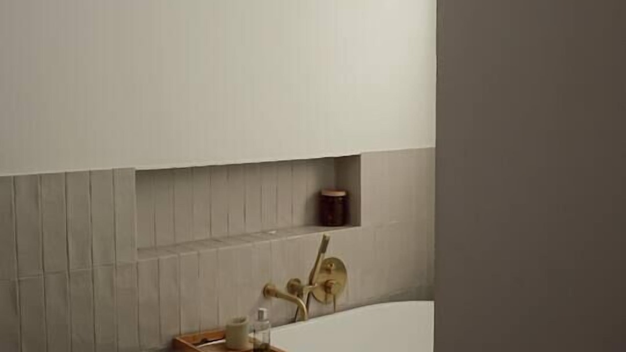 Photo of Bathroom in El Castell de Montornes