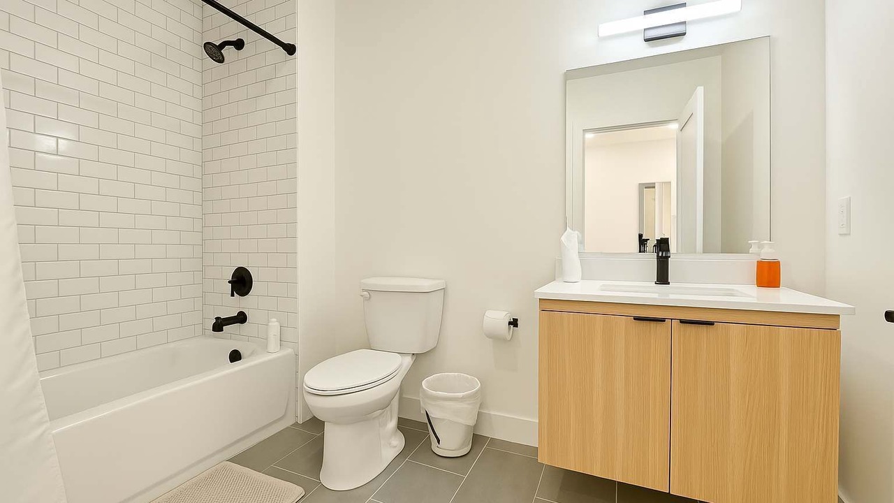 Photo of Bathroom in Olde Richmond