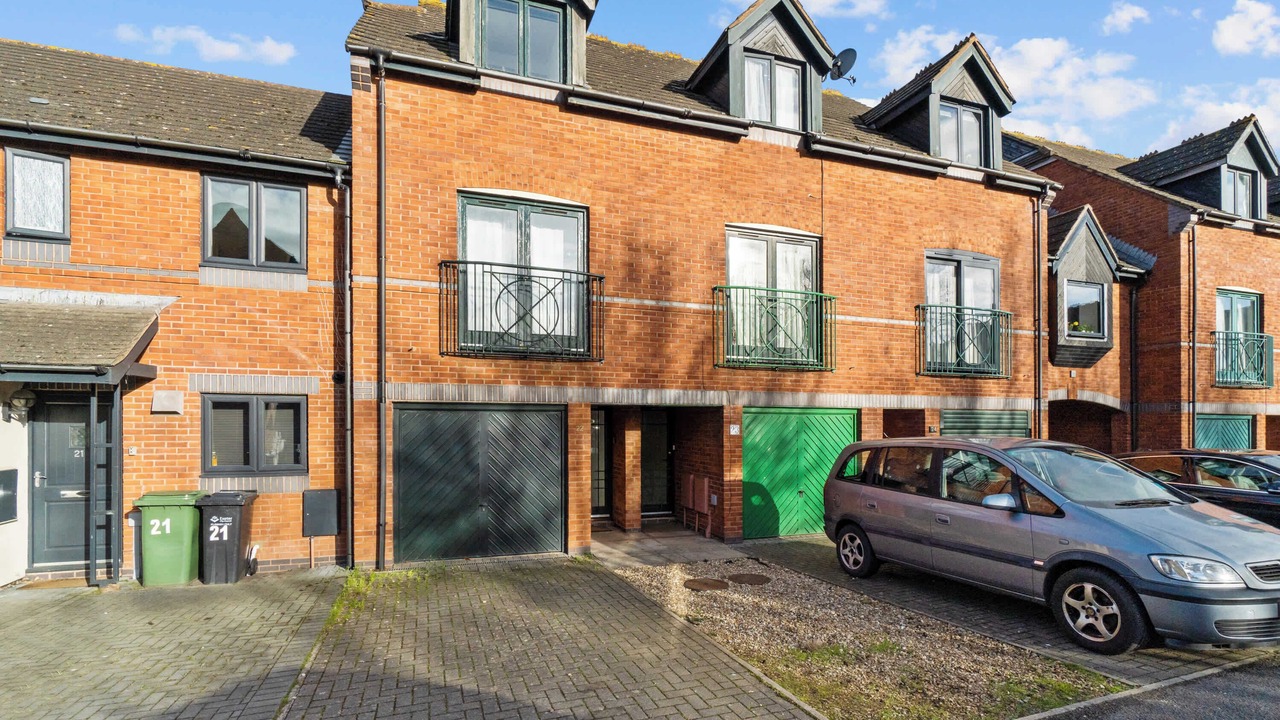 Photo of Outdoor in Exeter