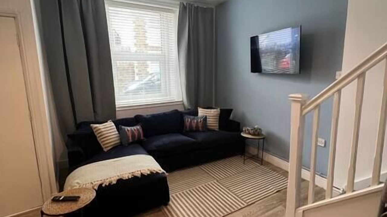 Photo of Livingroom in Margam