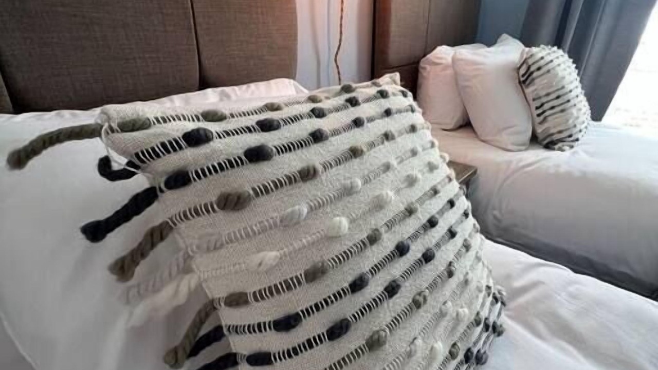 Photo of Bedroom in Margam