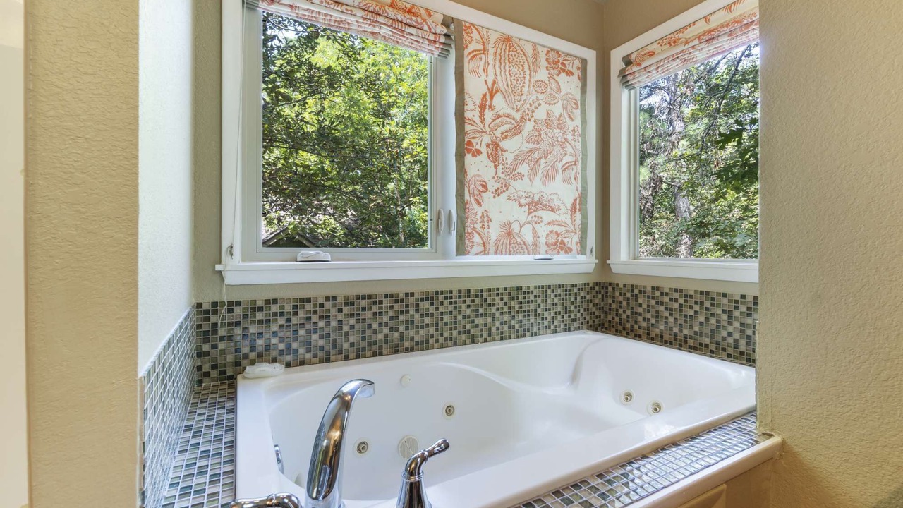 Photo of Bathroom in Eureka Springs