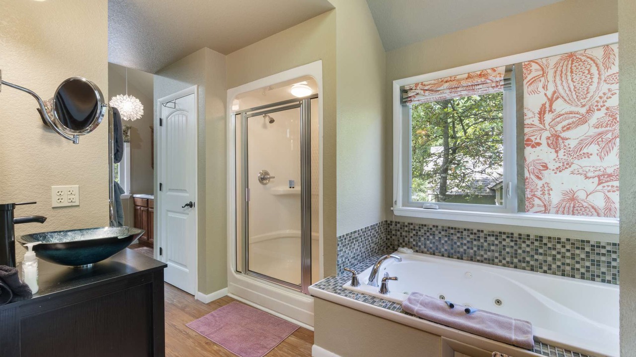 Photo of Bathroom in Eureka Springs