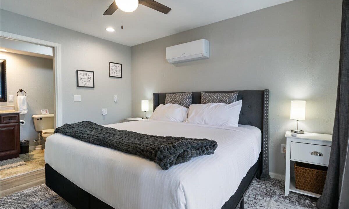 Photo of Bedroom in Rocky Mount